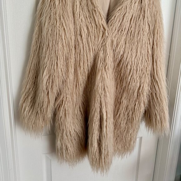 Free People Renata Faux Fur Shag Coat Sand Size Medium - Picture 8 of 15